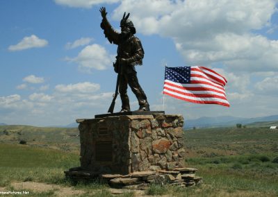 Picture of Explorer bronze sculpture near Wilsall, MT.