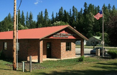 Picture of the U.S. Post Office in Noxon, Montana. Image is part of Noxon, Montana Picture Tour.