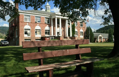 Picture of the Courthouse in Superior, Montana. Image is from the Superior Montana Picture Tour.