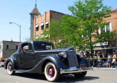 April picture of the Hardin Days Parade in downtown Hardin, Montana. Image is from the Visit Hardin, Montana Picture Tour.