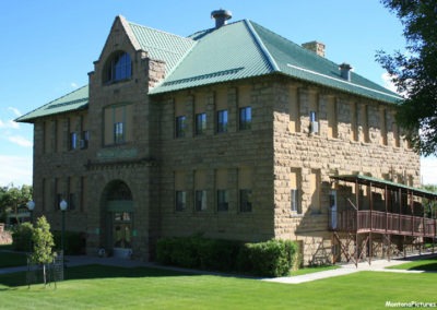 July picture of the Wheatland County Courthouse in Harlowton, Montana. Image is from the Harlowton Montana Picture Tour.