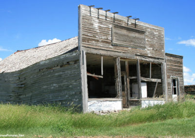 July picture of the abandoned general store in Kolin Montana. Image is from the Kolin Montana Picture Tour.