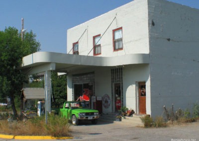 September picture of a antique gas station on Highway 12 in Harlowton, Montana. Image is from the Harlowton Montana Picture Tour.