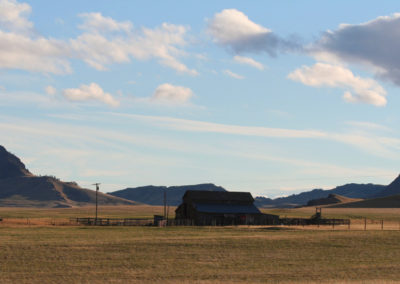 October picture of a barn near the Simms Cascade Road. Image is from the Crown Butte Preserve & Simms Montana Picture Tour.