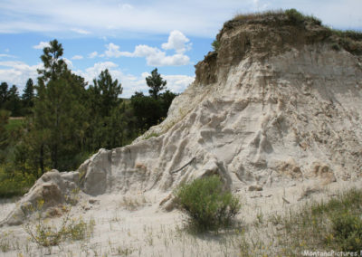 June picture of the chalky sedimentary rock near the Crooked Creek Campground. Image is from the Fort Peck Lake Montana Picture Tour.