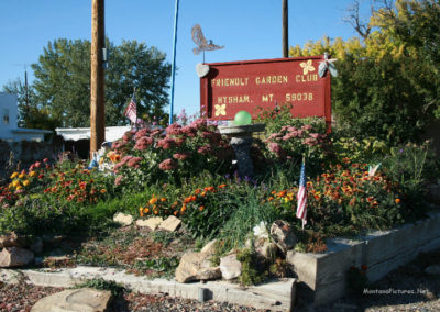 September picture of the Hysham Montana Garden Club Sign. Image is from the Hysham Montana Picture Tour.