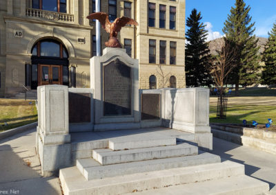 May picture War Memorial in front of the Deer Lodge County Courthouse in Anaconda. Image is from the Anaconda, Montana Picture Tour.