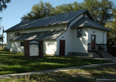 September picture of the Custer Congregational Church on 3rd Avenue. Image is from the Custer, Montana Picture Tour.