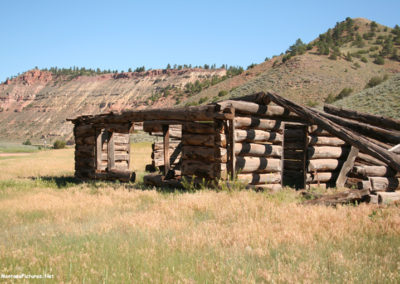 July picture of a Homesteader’s cabin near the banks of the Tongue River. Image is from the Powder River and Tongue River, Montana Picture Tour.